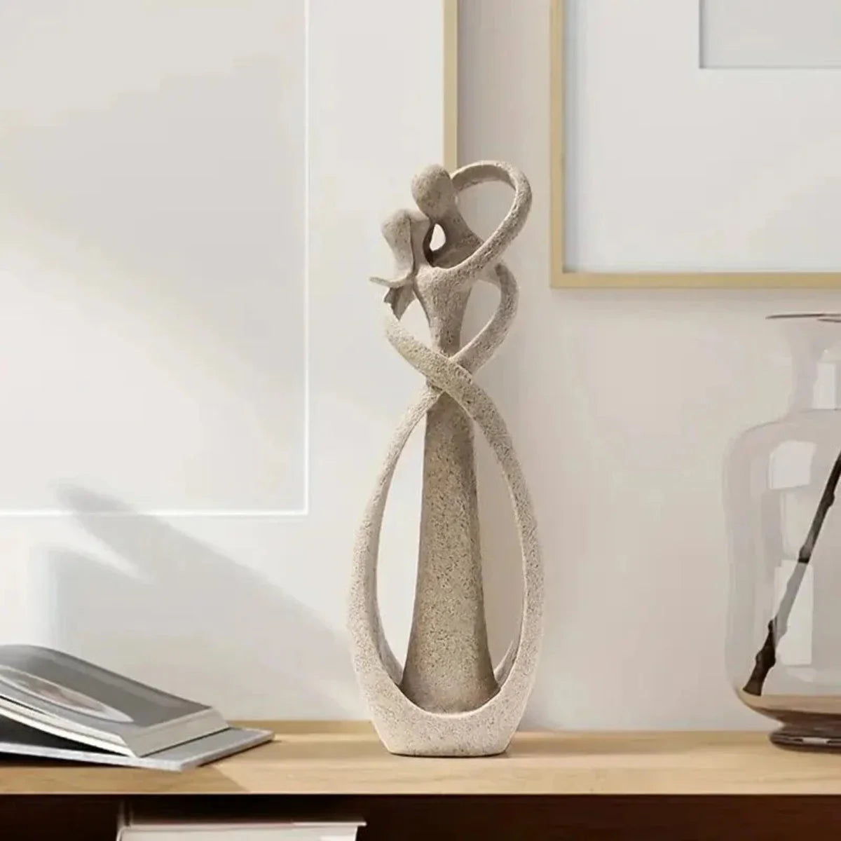 Duo Harssculptuur met Romantisch Beeld voor Interieur