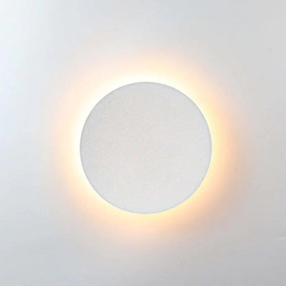 Mjölk - Minimalistische Scandinavische LED wandlamp voor tuin en hal