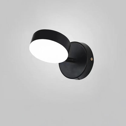 Skära – Minimalistische Wandlamp met Geïntegreerde LED & Gouden Afwerking