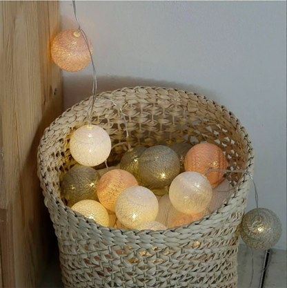 Katoenen Lichtbollen Slinger – Creëer Sfeer en Warmte in Elke Ruimte