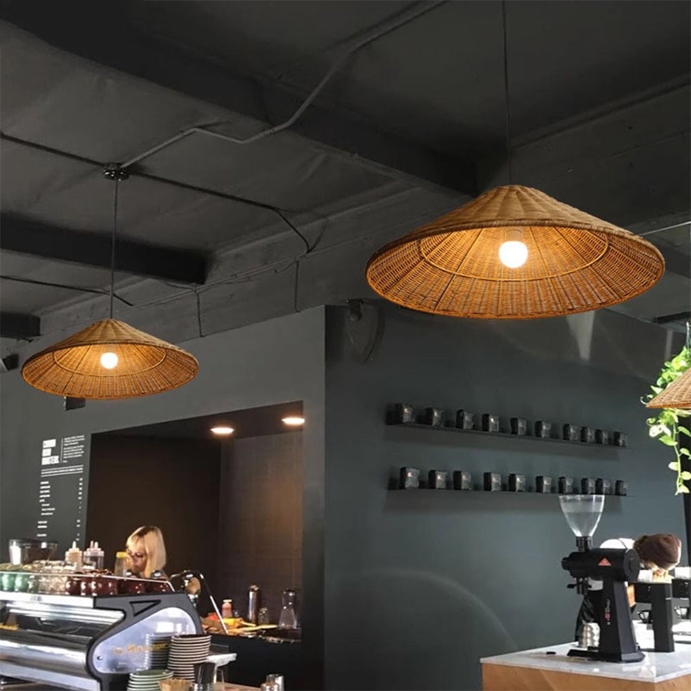 Retro Handgeweven Kegelvormige Rattan Hanglamp
