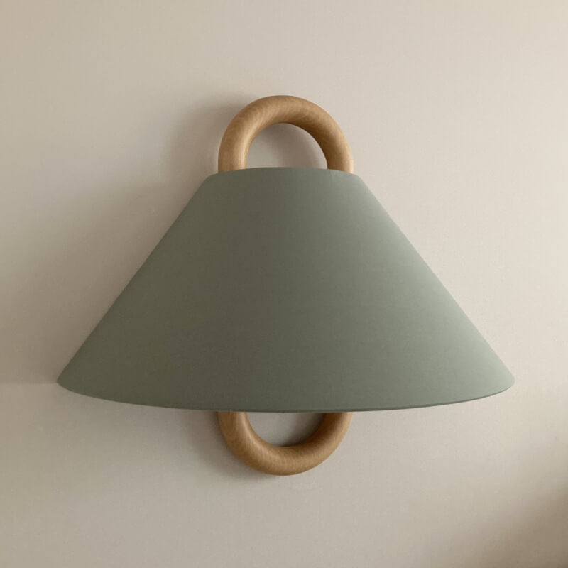 Moderne Houten Wandlamp met Stoffen Kap