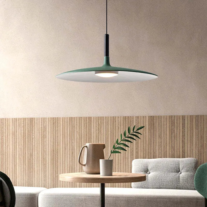 Suspension Minimaliste Moderne à Forme Épurée avec Éclairage LED