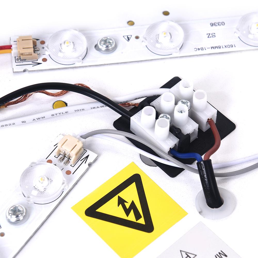 Erda – Moderne LED Plafondlamp met Acryl Kap (Zwart, 40/50 cm)