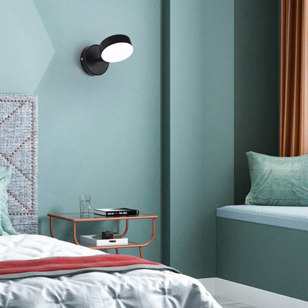 Skära – Minimalistische Wandlamp met Geïntegreerde LED & Gouden Afwerking