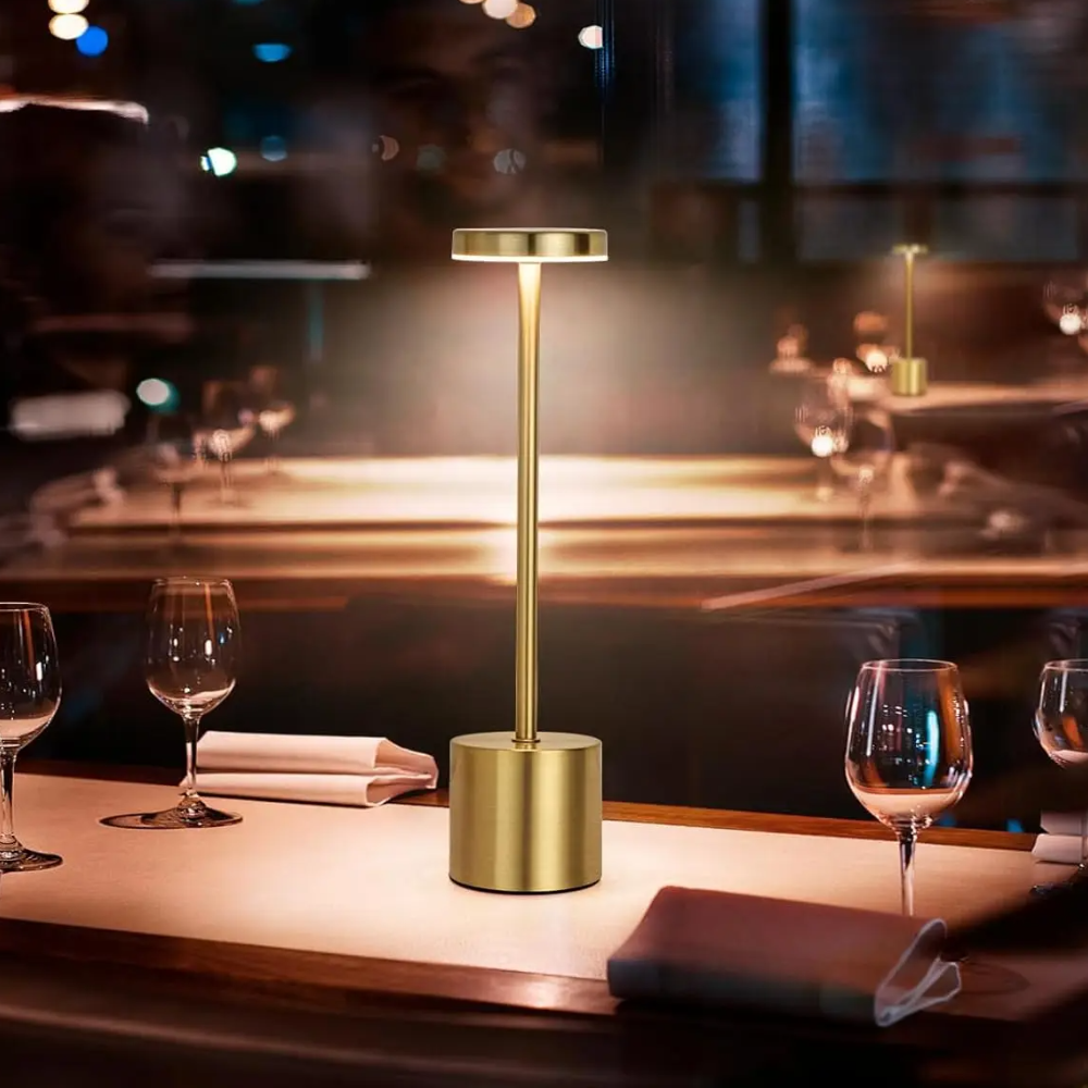 Elegante H-Vormige LED Designlamp met USB-C Oplaadfunctie